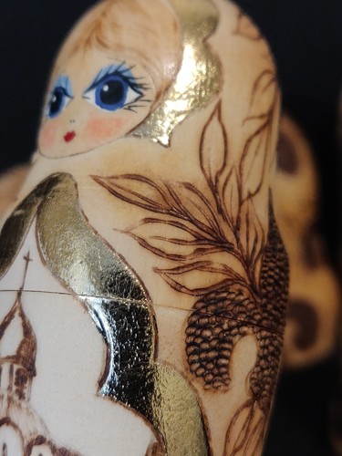 Russian Nesting Doll Ceprueb Nocag 10 Piece Hand Painted Cauterized Fleur Palace - Picture 9 of 13