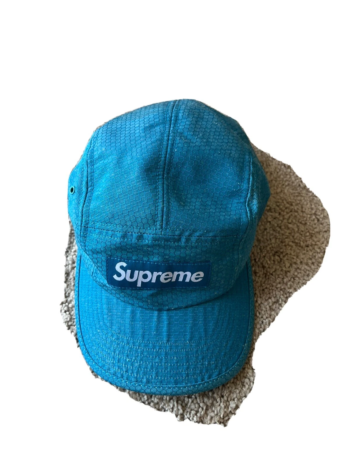 Casquette de camp en nid d'abeille Supreme bleu en Kevlar