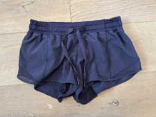 Lululemon Hotty Hot Lined Short 2.5 inseam Size 6 Navy