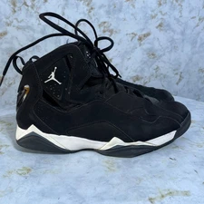 Jordan True Flight Men's Size 9 Basketball Shoes Black Athletic Mid Top Sneakers