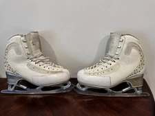 Edea Ice Fly Figure Skates 245 with MK Phantom Revolution Blades 9-1/4”
