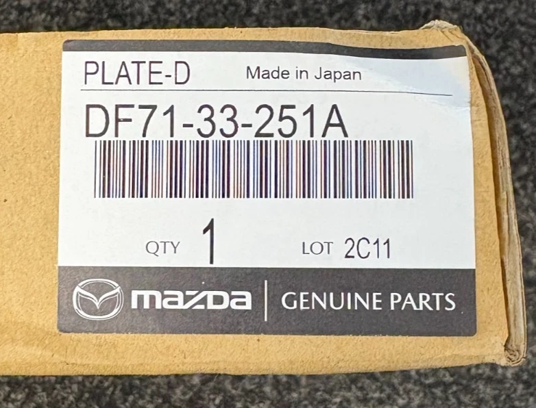 Genuine Mazda 2 2007-2014 front brake disc DF7133251A DF71-33-251A - Image 3 of 3