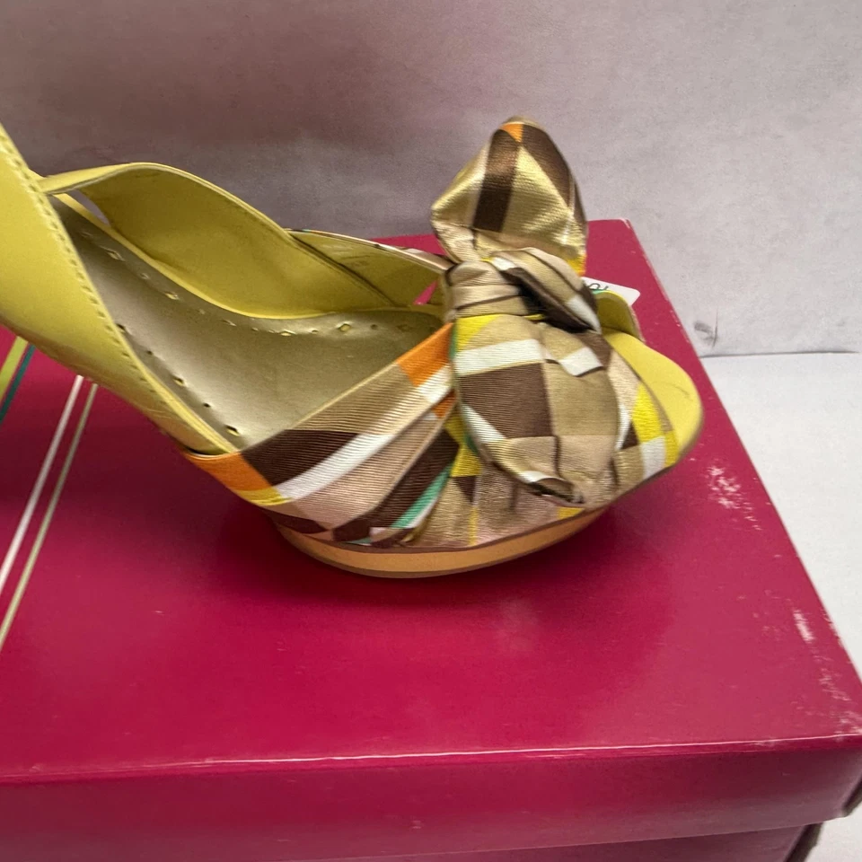 BCBGirls Shoes Womens Size 9.5 Geometric Print Bow High Heel Slingback Dress - Image 2 of 4