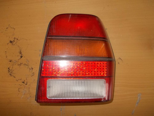 Rückleuchte Rücklicht rechts 867945257D VW Polo 86C Steilheck Bj.90-94