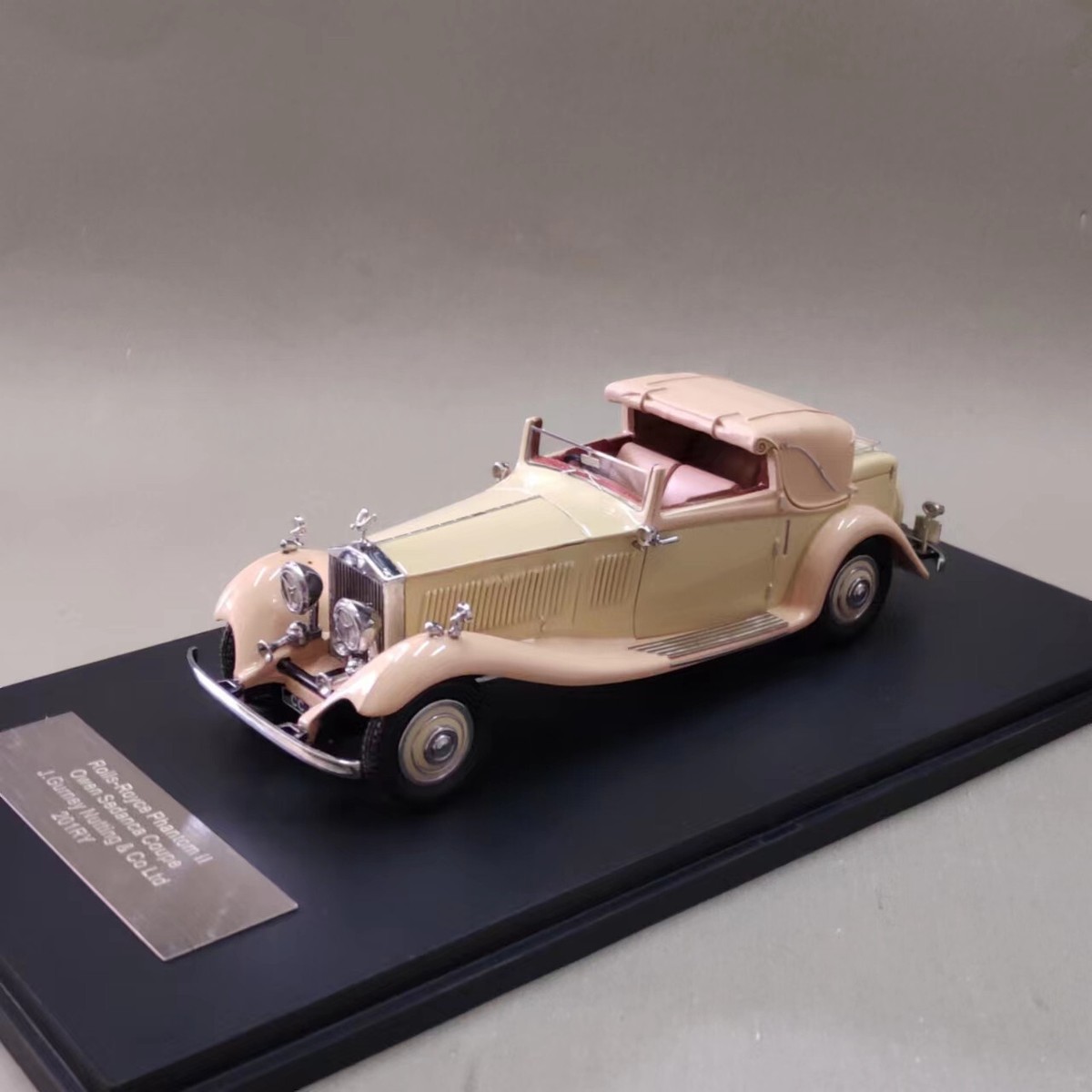 Rolls-Royce Phantom II ミニカー Kyosho 1:18 Rolls Royce Phantom Coupe 2-door Year 2008