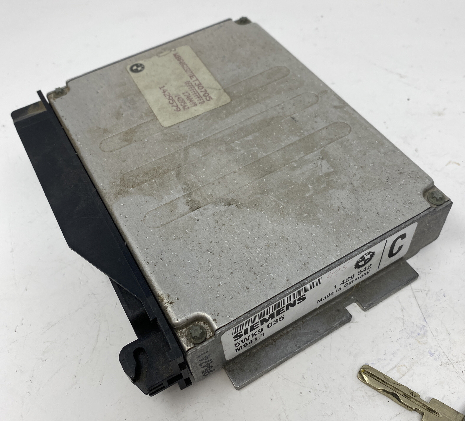 1996-1998 BMW Z3 Engine Computer Control Module Unit 1429542 ECU  