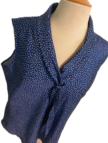 NWT Tahari Size Large Blue White Polkadot Business Shirt Top Blouse Career $56 - Picture 2 of 9