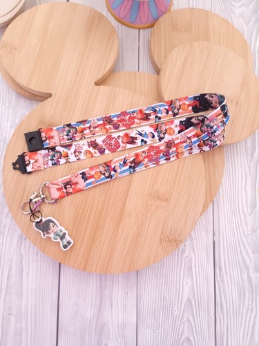 Disney Character Pixar Goofy Minnie Mickey ear holiday ID lanyard Safety Clip - 第 272/333 張圖片