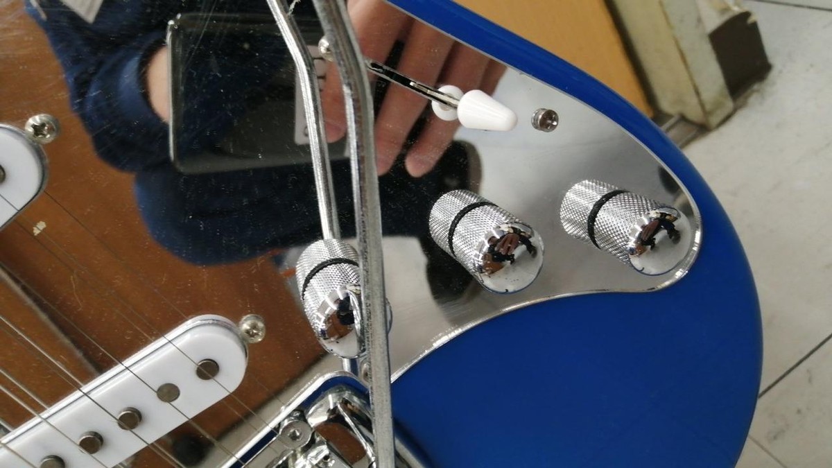 s-l1200.jpg s-l1200.jpg