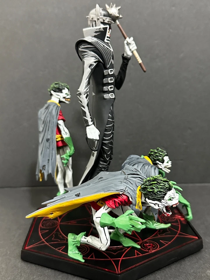 Dark Nights Metal: The Batman Who Laughs & Robin Minions Deluxe de DC Collectibles Foto 4 de 4