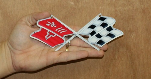 Corvette C3 Stingray Crossed Flag Emblem Steel Sign - 第 5/10 張圖片