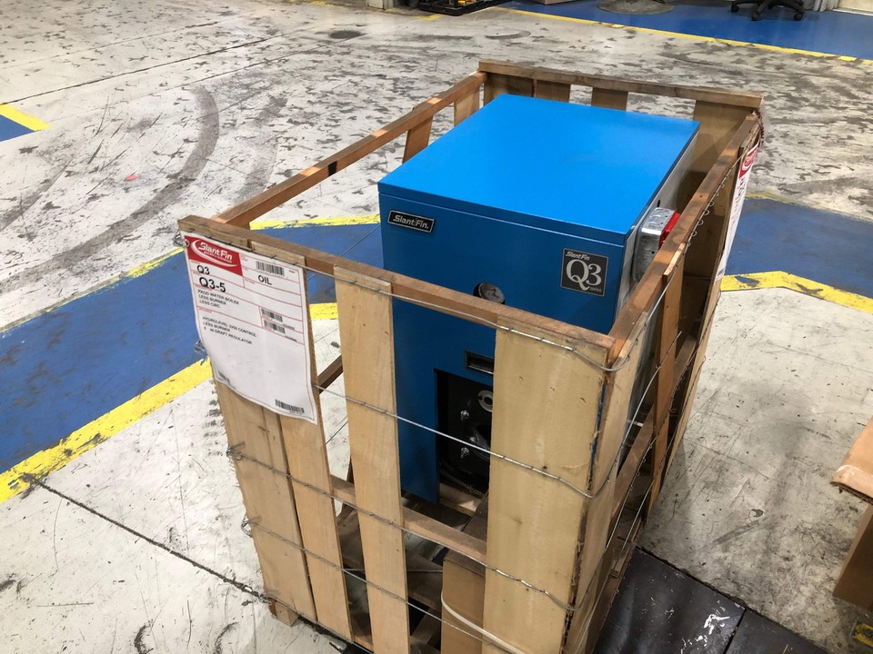 SLANT/FIN Q3-5 140,000 BTU Oil-Fired 3-Pass Cast Iron Hot Water Boiler ...