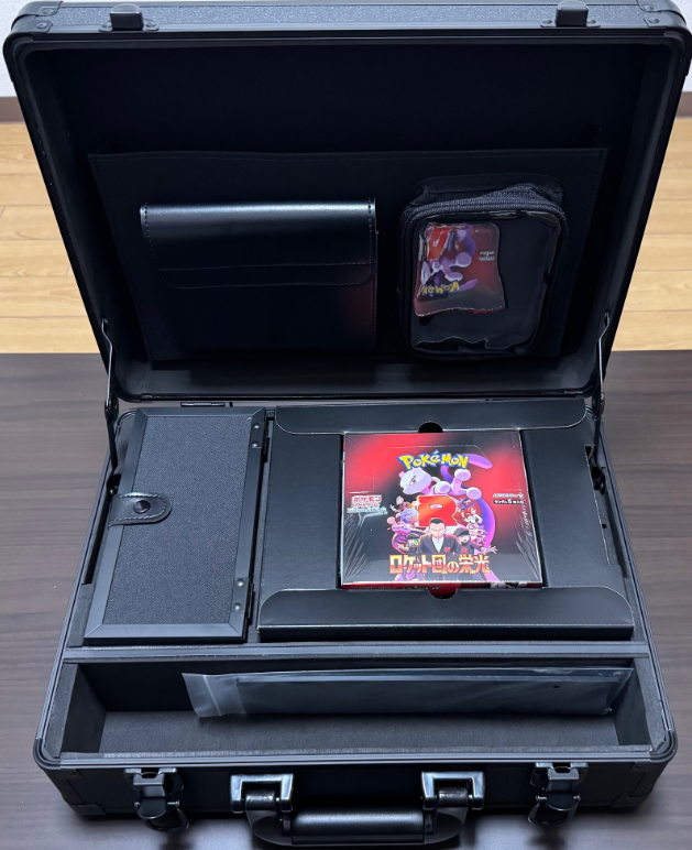 その他 Glory of Team Rocket Attache Case Set $_57.JPG?set_id=880000500F