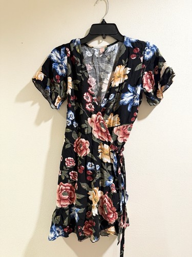 farm rio Wrap dress Medium