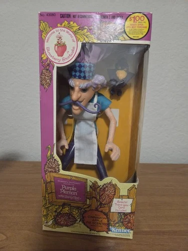 Vintage 1982 Kenner Strawberry Shortcake/Purple Pieman w/ Berry Bird #43080 NRFB
