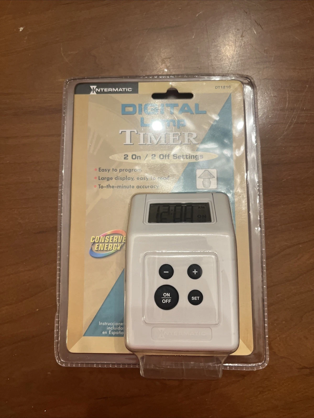 INTERMATIC Indoor Programmable DIGITAL LAMP TIMER 2 On/Off Settings DT121C NIP