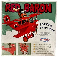 2020 ATLANTIS MOTORIZED RED BARON & FOKKER TRIPLANE WITH IRON CROSS BASE