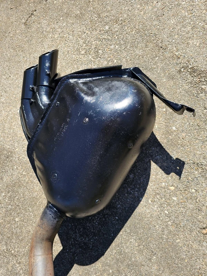 Porsche 928S 1984 sistema de escape OEM Foto 3 de 4