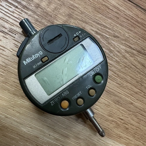 Mitutoyo   .5 - .0005  543-272B  ID-C1012EB