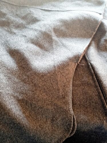 JAEGER WOMENS SOFT GREY WOOL MIX CAPE WITH POCKETS & BUTTON FASTENING SIZE L - Picture 6 of 7