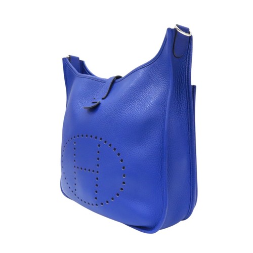 HERMES Evelyne III 29 Shoulder Bag Bleu Electrique Togo Leather Palladium Plated - Picture 3 of 15