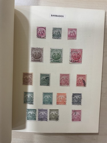 Commonwealth stamps, some world in loose leaf album. Mint/Used #z607 - Imagen 17 de 23