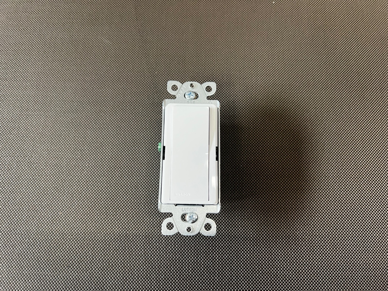 Lutron Claro On/Off Switch | 15-Amp, Single-Pole | CA-1PS-WH | White | eBay