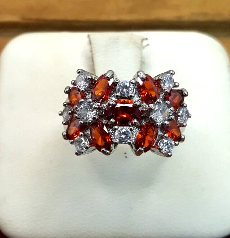 Anillo vintage de turmalina naranja y circonita cúbica talla 6 Foto 2 de 4