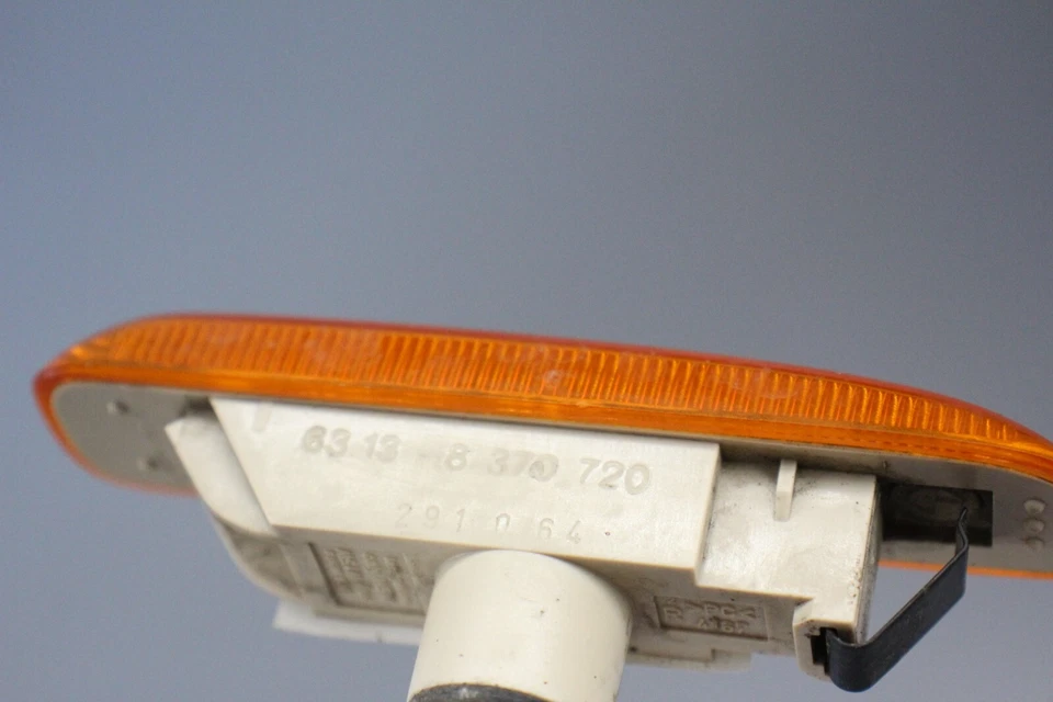 ✅ 99-03 BMW E46 325i 328i Lámpara de luz de señalización delantera derecha del lado del pasajero OEM Foto 4 de 4