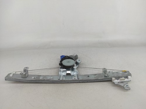 Teileplus24 Protezione Paraurti In Alluminio Per Nissan Leaf 2 ZE1 (2017+) - Colore Nero Opaco, Con Nastro Adesivo 3M, Prodotta A Berlino - 2