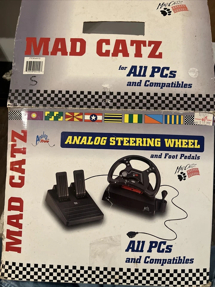 Volante y pedales analógicos Mad Catz 1995 vintage para PC en caja original Foto 4 de 4