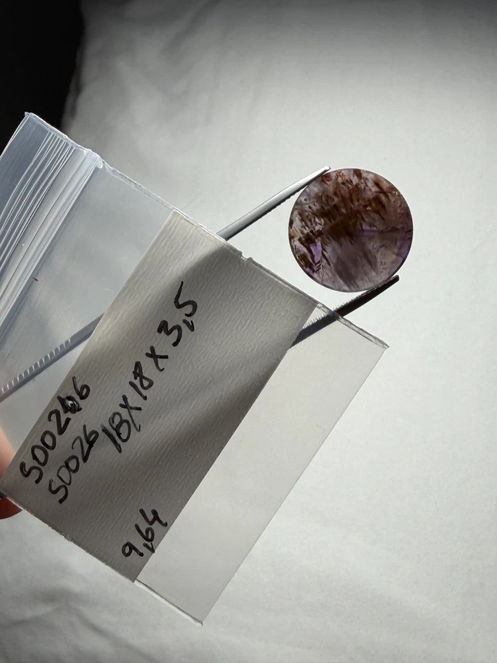 S026- Super Siete, Piedra de Melodía, Cristal Sagrado, Armonía, Cacoxenita en Amatista Foto 4 de 4