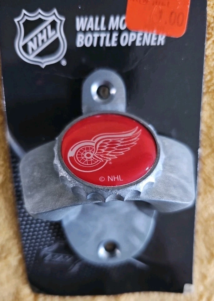 Detroit Redwings Metal Wall Mount Bottle Opener Bar Pub Mancave Sisikyou NHL Foto 2 de 3