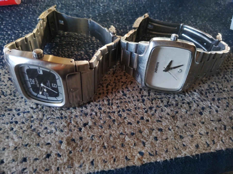 2 Nixon Watches - Изображение 2 из 4