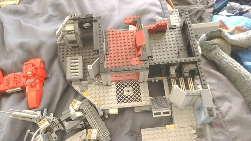 LEGO Star Wars Betrayal at CLOUD CITY 75222 Incomplete Parts Lot NICE!!