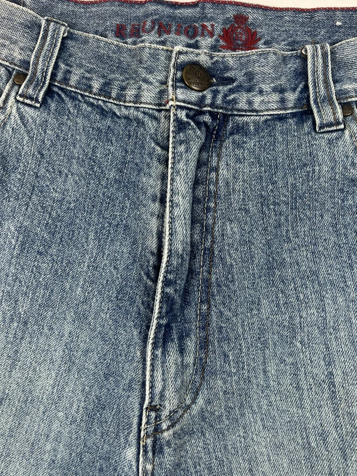 Reunion Men’s Denim Jeans Shorts Sz 36 With 11” Inseam Baggy Y2K - Image 2 of 4