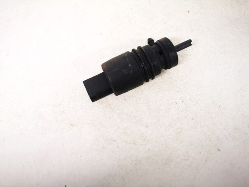 Waschwasserpumpe, Scheibenreinigung  BMW 5-Series DE1181654-12