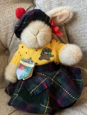 Muffy VanderBear Hoppy VanderHare  A Highland Fling  1993
