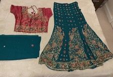 Heavy Wedding – Red Top & Green Lehenga with Chuni – Women’s Medium (UK 10-12)