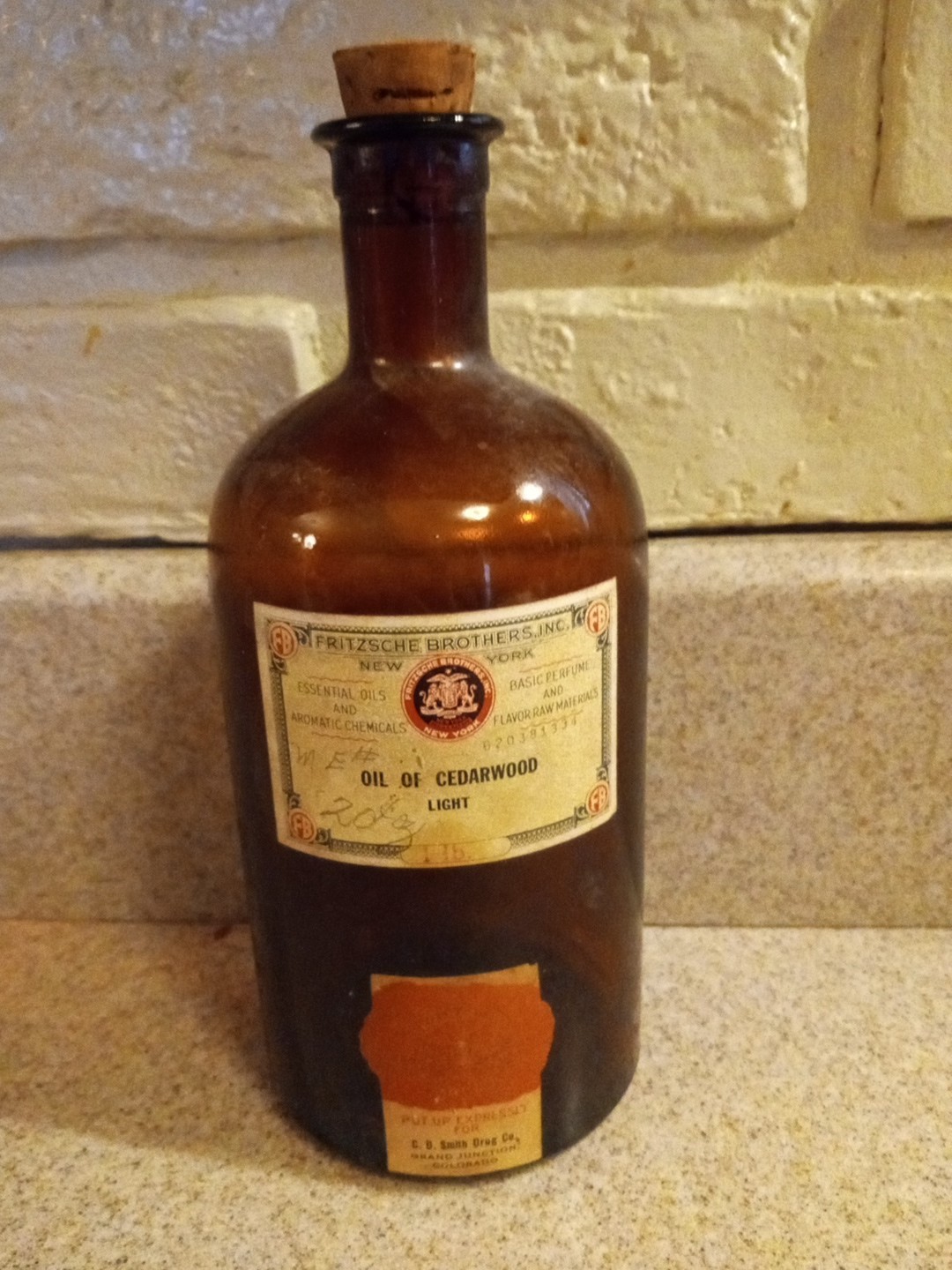 RARE Antique Apothecary Bottle Fritzsche Brothers, Inc Oil Of Cedarwood 