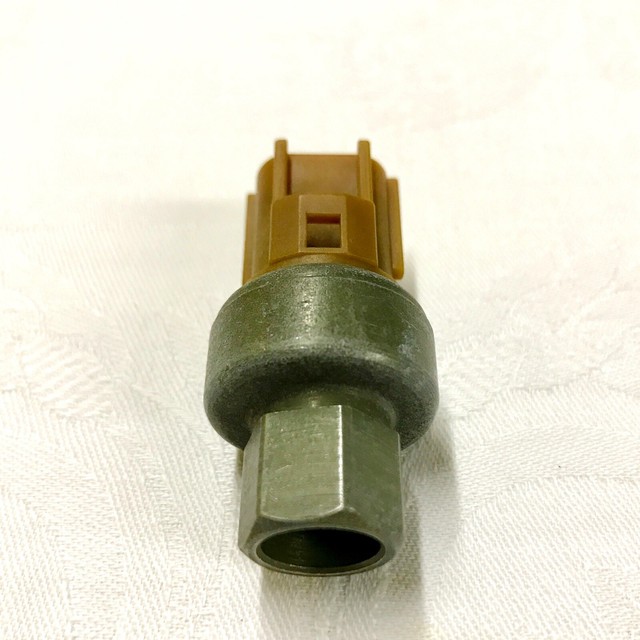 1998 Jeep Grand Cherokee 5.9 Limited AC Electric Fan Switch OEM Mopar