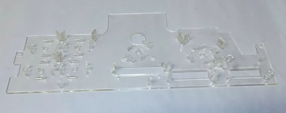 1998 GMC Suburban K1500 5.7L 4x4 IP Gauge Cluster Internal Cover 16176837 - Image 3 of 4