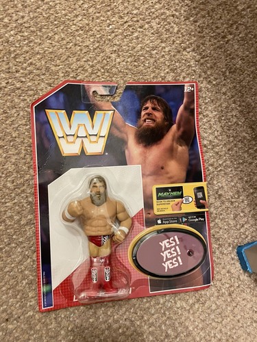 BNIB WWE MATTEL RETRO SERIES 6 DANIEL BRYAN WRESTL...