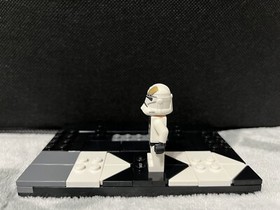 Lego Star Wars Minifigure Clone Trooper Gunner 75182!