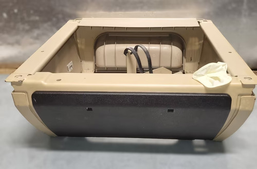 VW T4 Sitzkonsole vorne rechts oder links hellbeige 701881669F