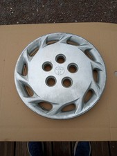 199799 Toyota Camry Hubcap 14 Pn 42621-aa030 Oem Part Genuine Oem 199799 Toyota Camry Hubcap 14 Pn 42621-aa030 Oem Part Genuine Oem