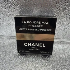 Chanel La Poudre Mat Pressee Powder Safran Banana 166.504 Pressed Powder B1 10 G