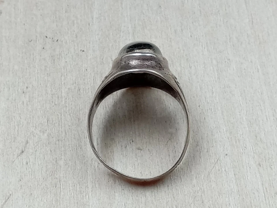 Sterling Silver Size 10.25 Men's Ring w. Rutilated Quartz Cabochon Setting - Image 4 of 4