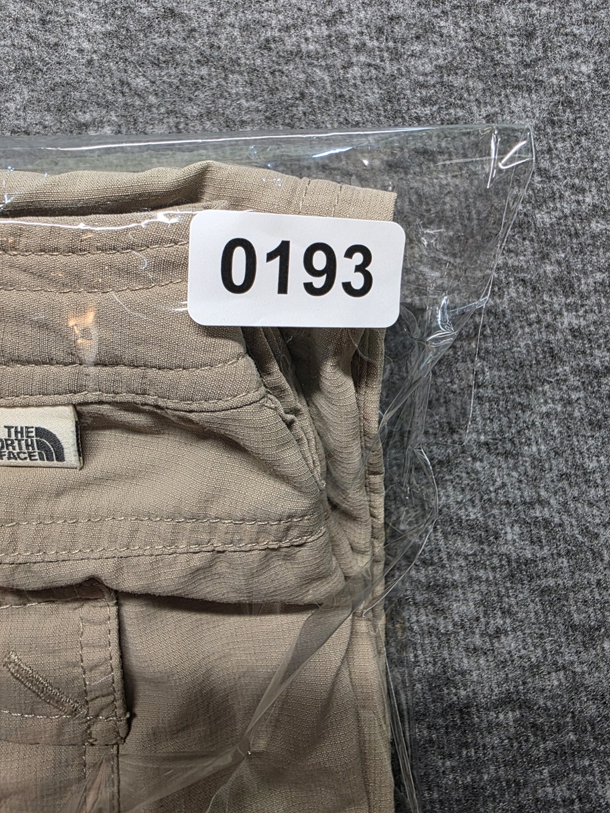 The North Face Womens Nylon Convertible Roll-up Hiking Travel Pants ...