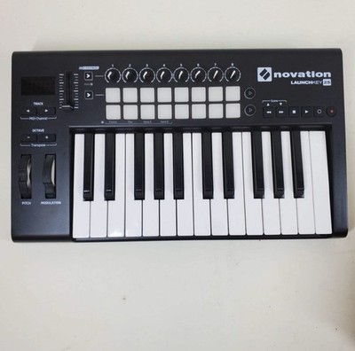 Novation Launchkey 25 Synth Keyboard Controller